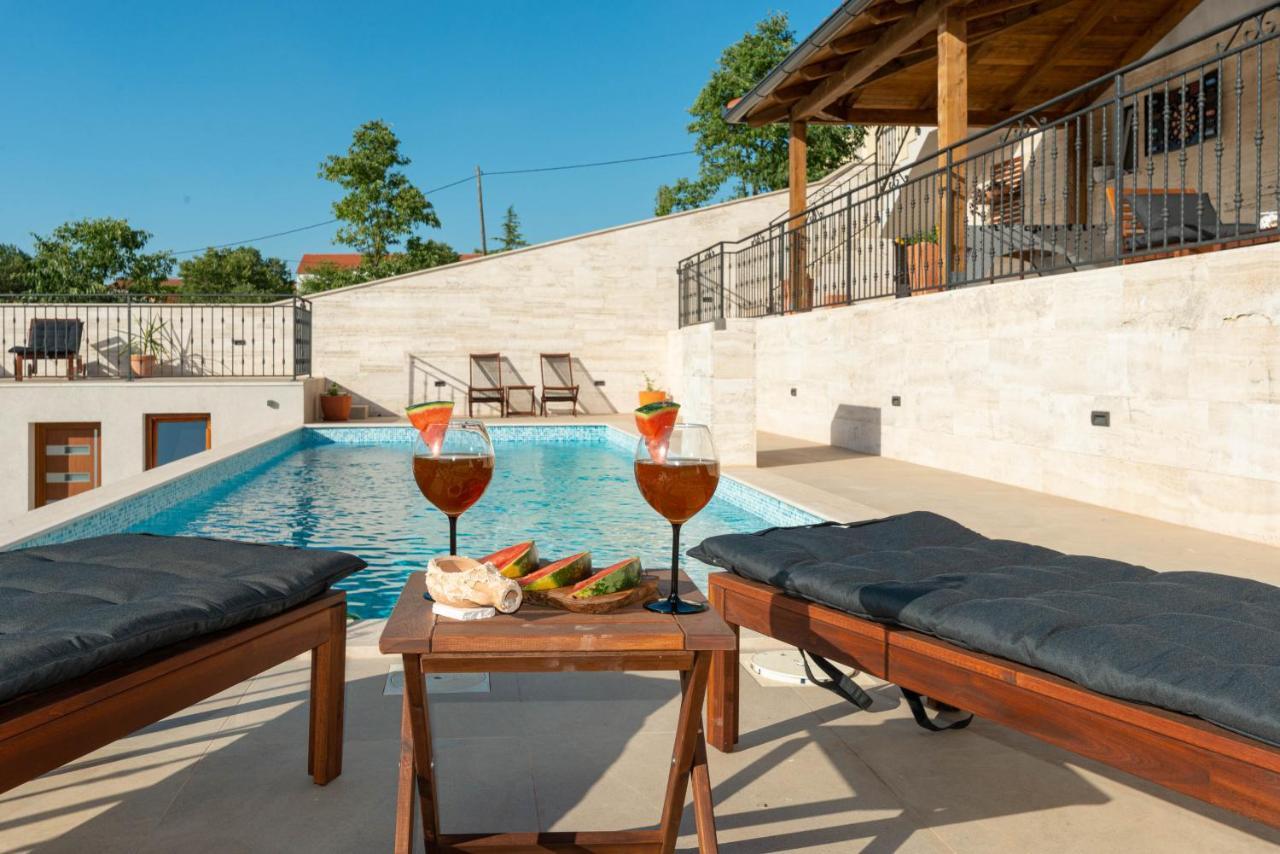 Modern Rustic Villa Kate Benkovac Luaran gambar