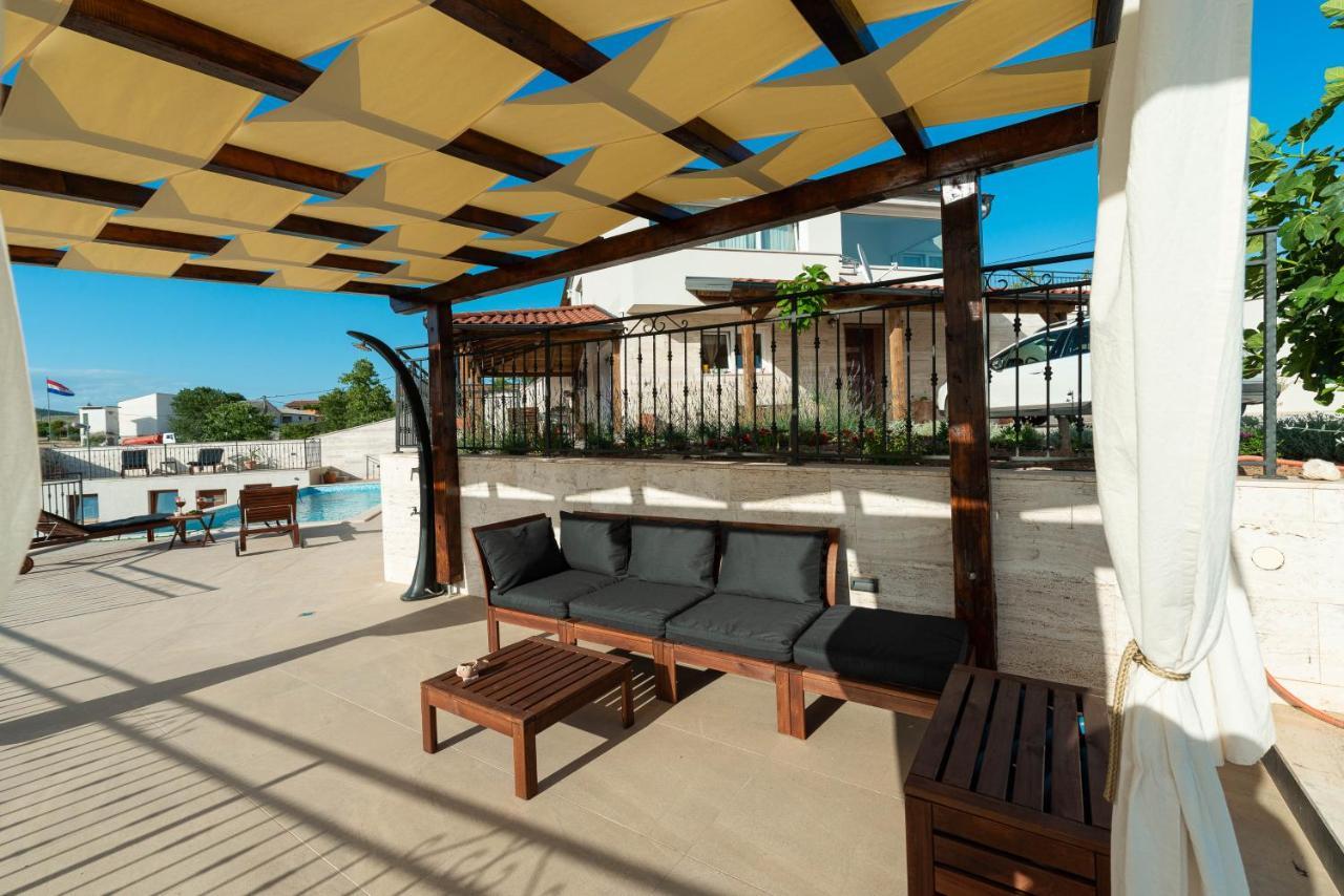 Modern Rustic Villa Kate Benkovac Luaran gambar