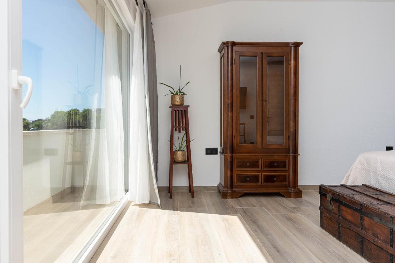 Modern Rustic Villa Kate Benkovac Luaran gambar