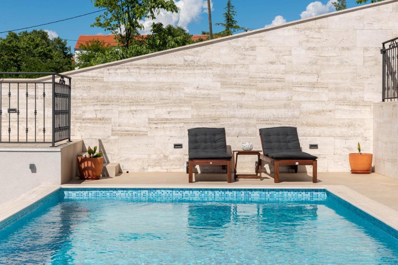 Modern Rustic Villa Kate Benkovac Luaran gambar
