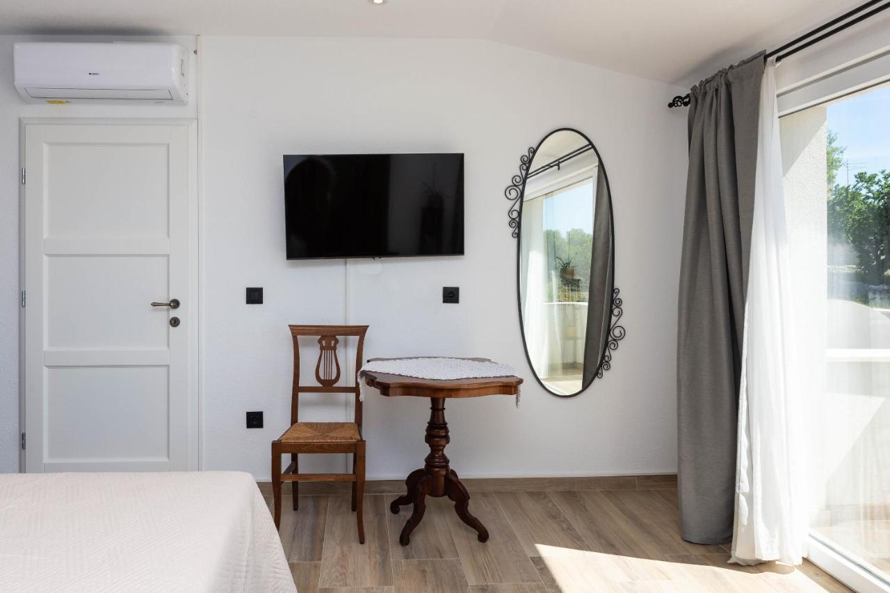 Modern Rustic Villa Kate Benkovac Luaran gambar
